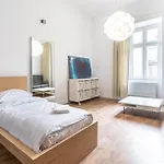 아파트 Plac Wolnosci Comfort By Bookinghost *