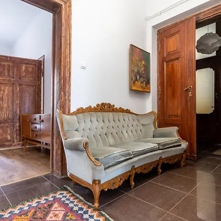 Appartement Plac Wolnosci Comfort By Bookinghost