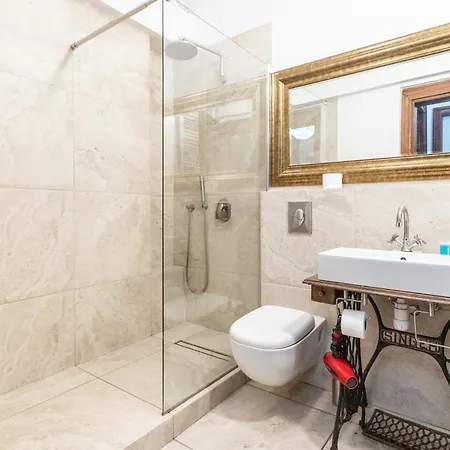 Plac Wolnosci Comfort Apartment Katowice