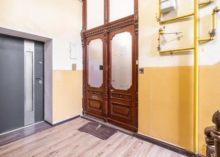 Appartement Plac Wolnosci Comfort By Bookinghost *