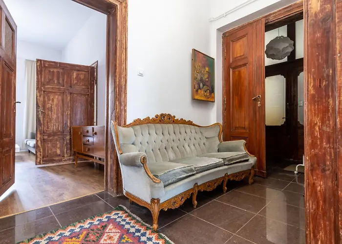 Appartement Plac Wolnosci Comfort By Bookinghost